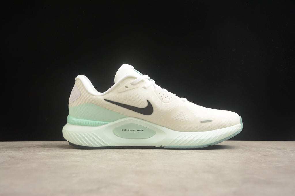 Nike Air Zoom Structure 26 Running Shoes | Supportive & Stable | EU 36-45