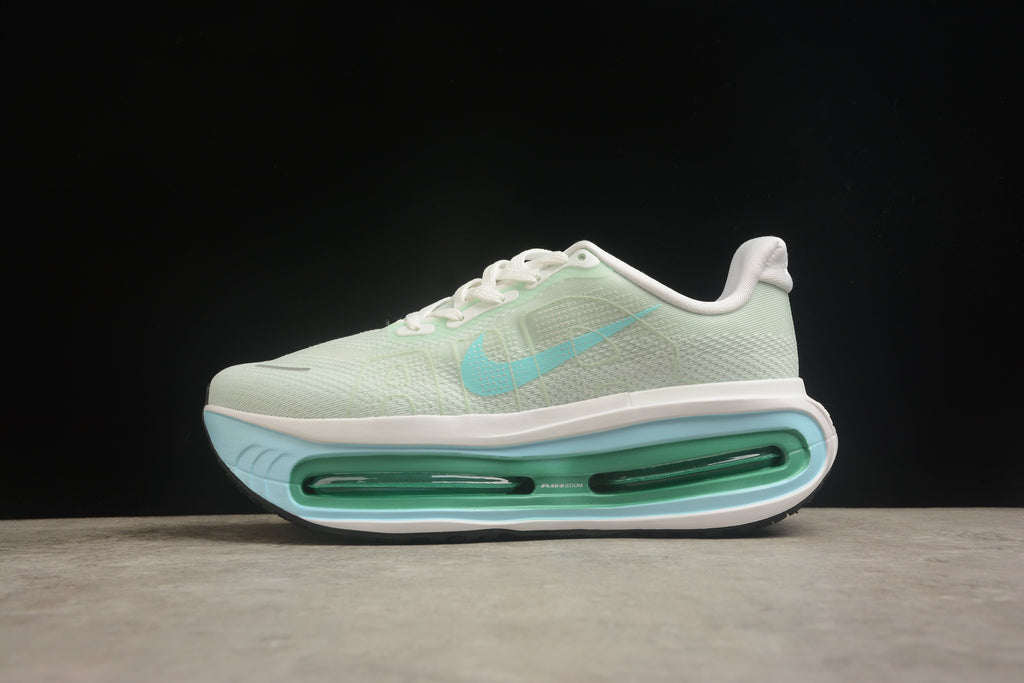 Nike Vomero 18 Running Shoes | Premium Cushioning | EU 36-45