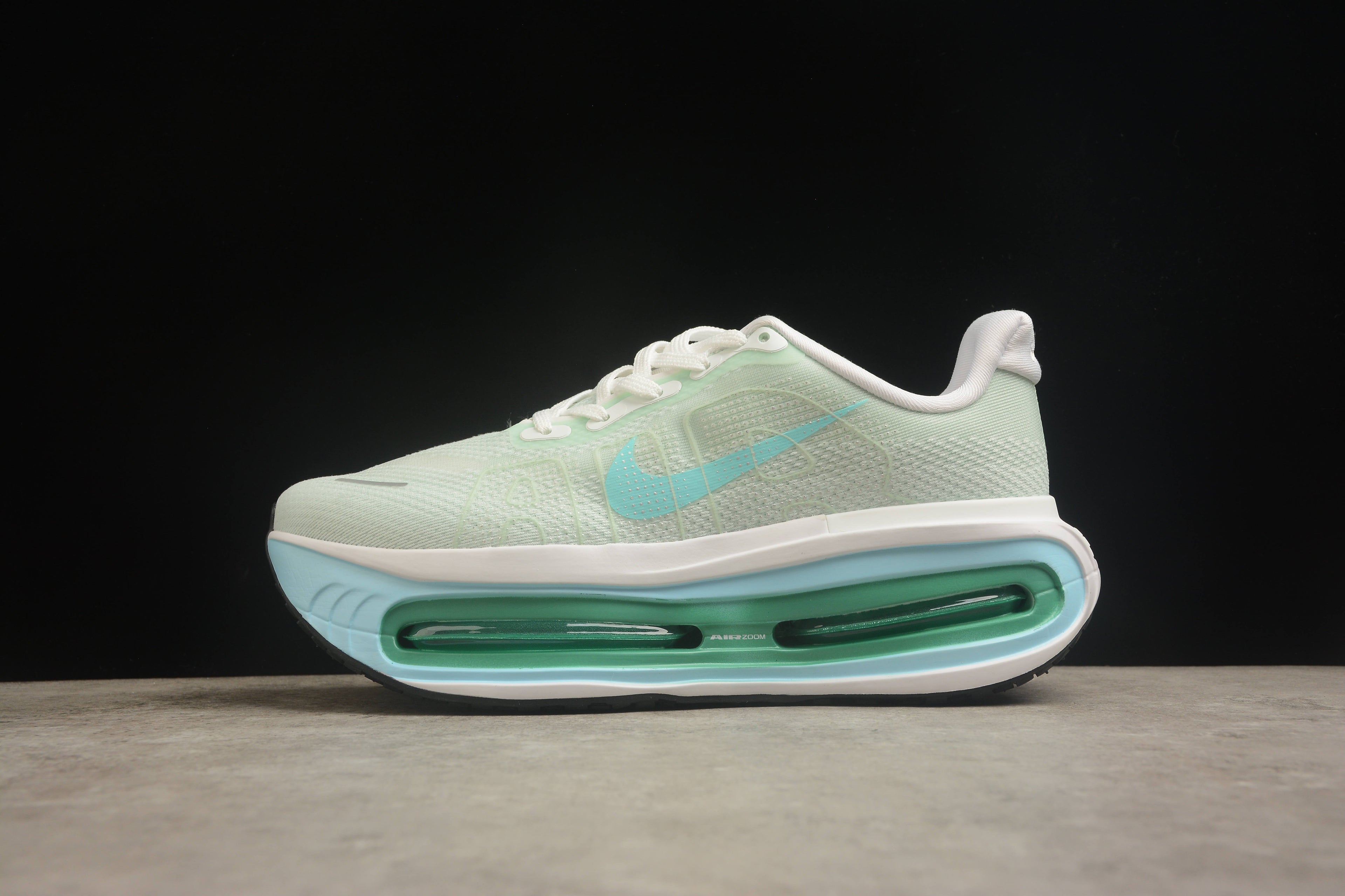 Nike Vomero 18 Running Shoes | Premium Cushioning | EU 36-45