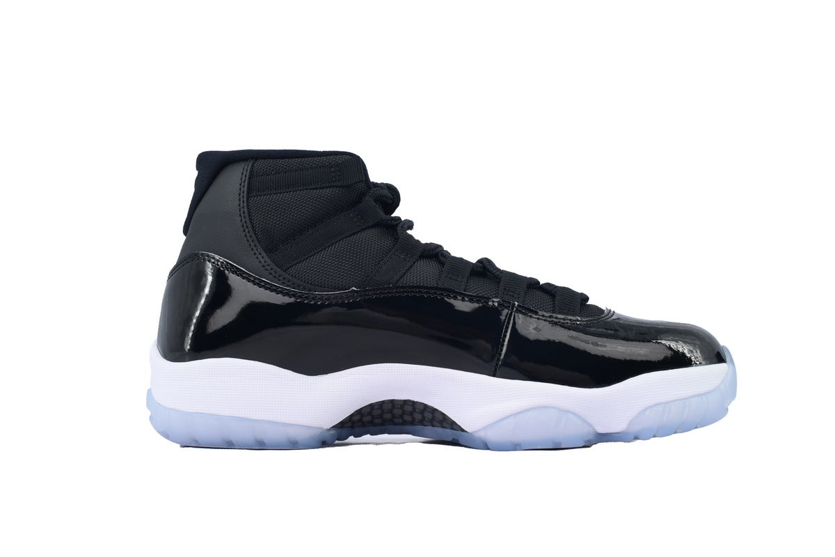 Nike Air Jordan 11 Retro Sneakers | EU 36–45
