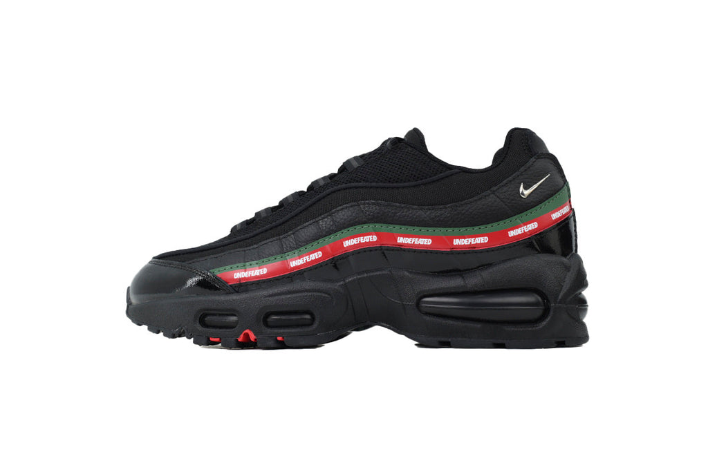 Nike Air Max 95 – Classic Sneakers