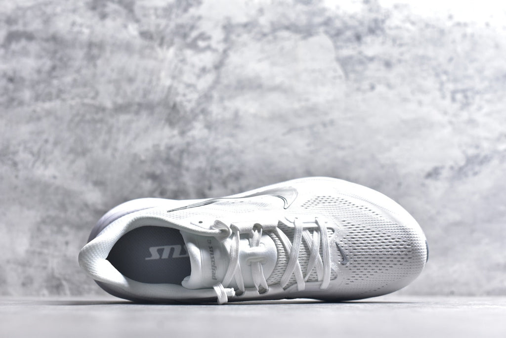 Nike Pegasus 42 Low-Top Running & Training Shoes | EU 36-45