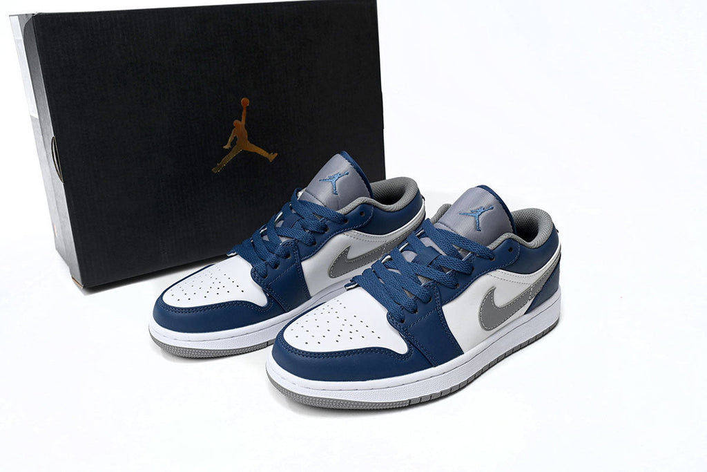 Nike Air Jordan 1 Retro Low Low-Top Sneakers