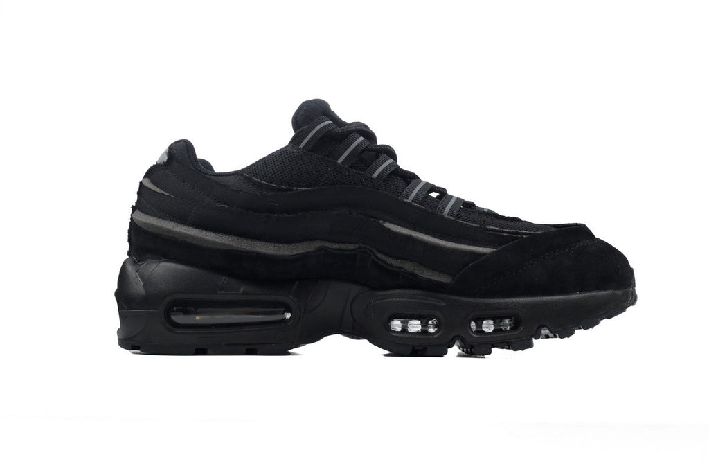 Nike Air Max 95 – Classic Sneakers