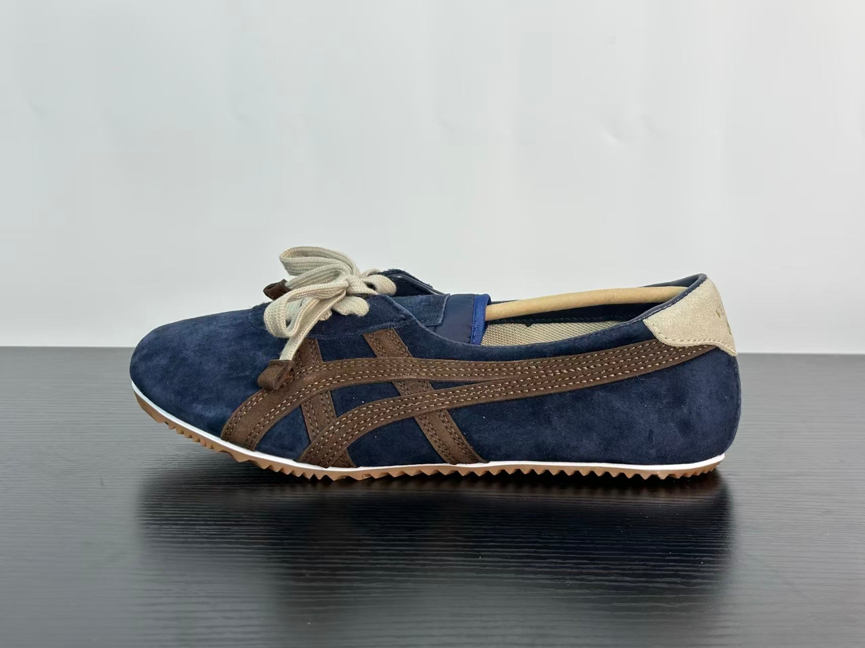VERSACE × Onitsuka Tiger "Tai-Chi Sakura" Low-Top Sneakers | Navy & Brown | Leather & Suede | EU 36–41.5