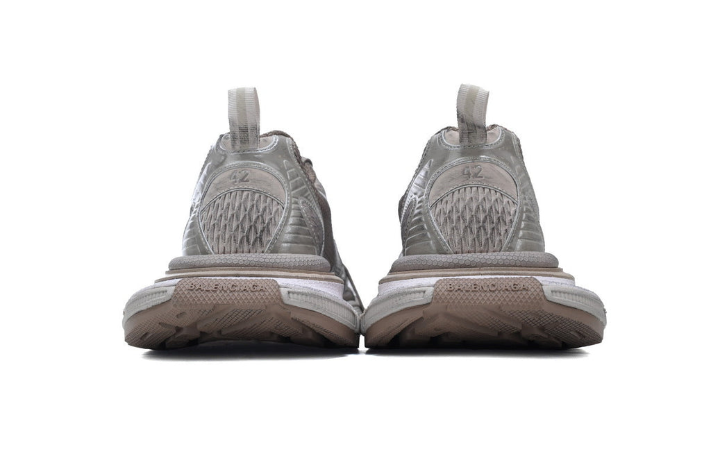 Balenciaga 3XL Sneaker – Low-Top Chunky Sole