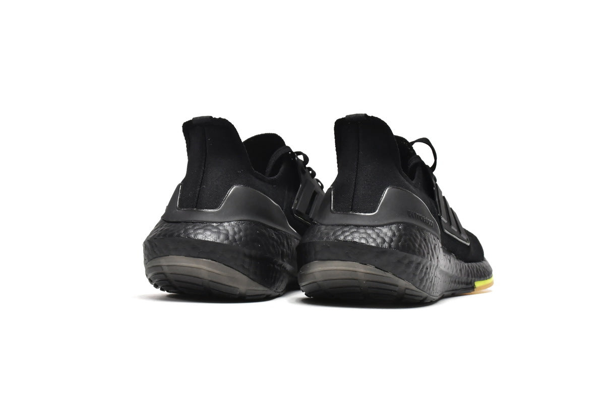 Adidas Ultraboost 22 Running Shoes