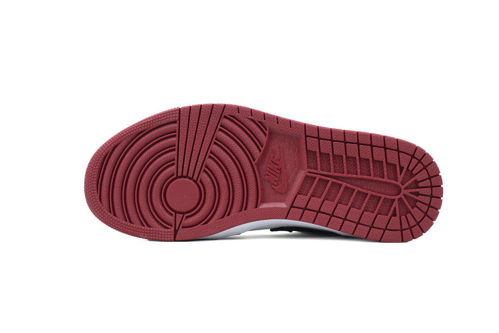 Nike Air Jordan 1 Retro Low Low-Top Sneakers