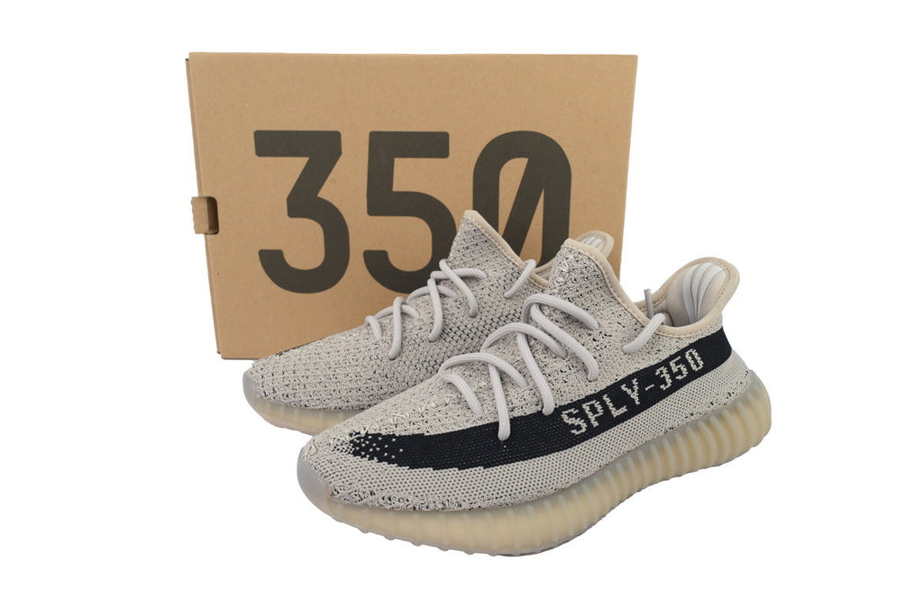 Adidas Yeezy Boost 350 V2 – Lifestyle Sneakers