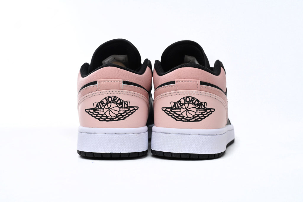 Nike Air Jordan 1 Retro Low Low-Top Sneakers