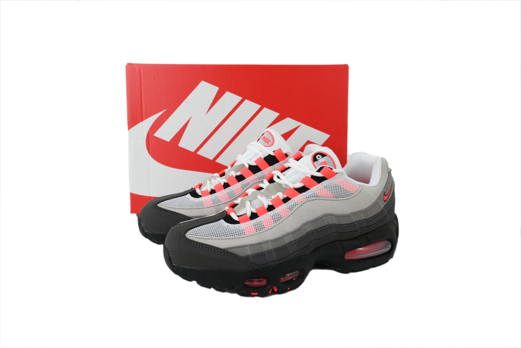 Nike Air Max 95 – Classic Sneakers