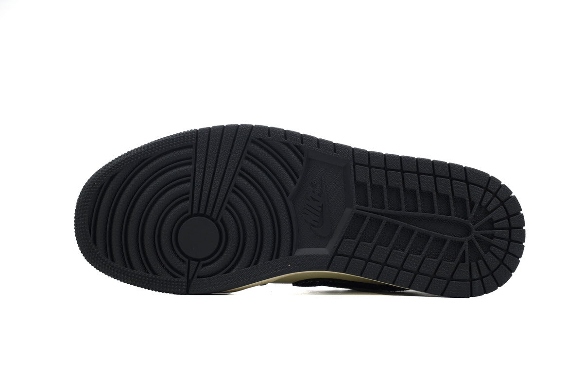 Nike Air Jordan 1 Retro Low Low-Top Sneakers