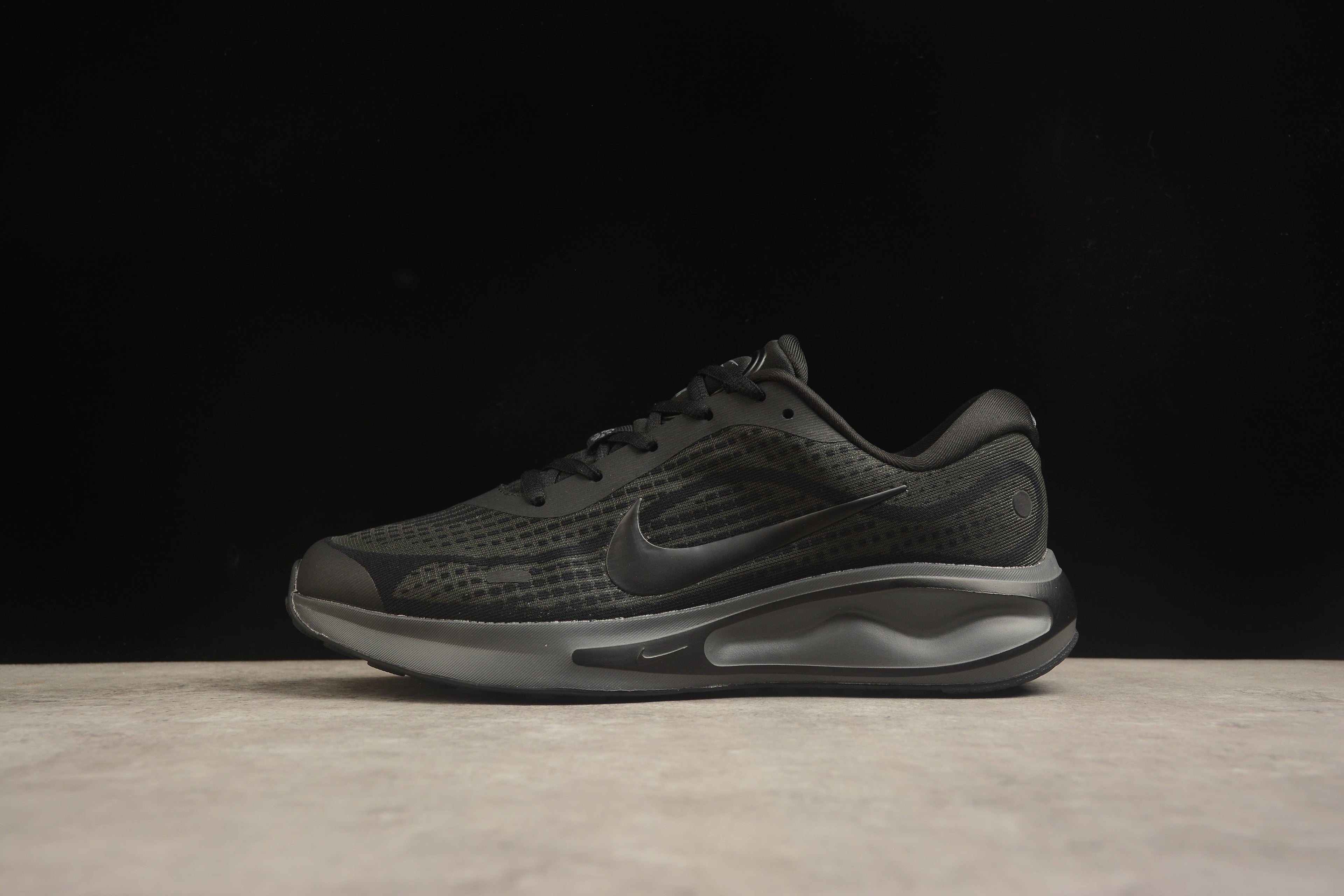 Nike Journey Run Running Shoes | Lightweight & Comfortable | EU 36-45