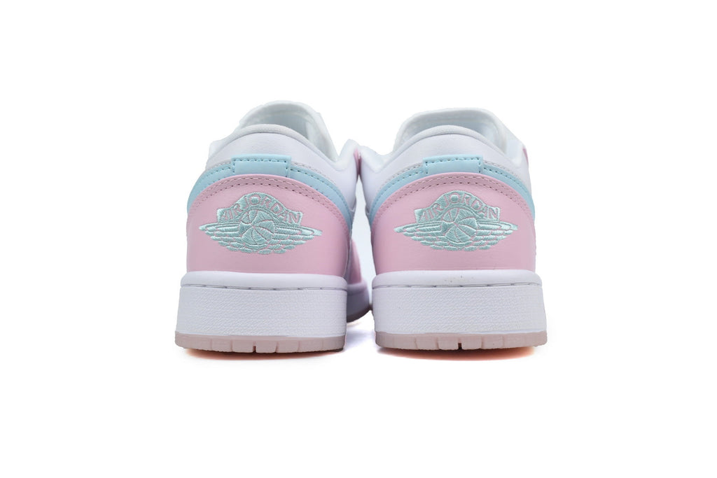 Nike Air Jordan 1 Retro Low Low-Top Sneakers