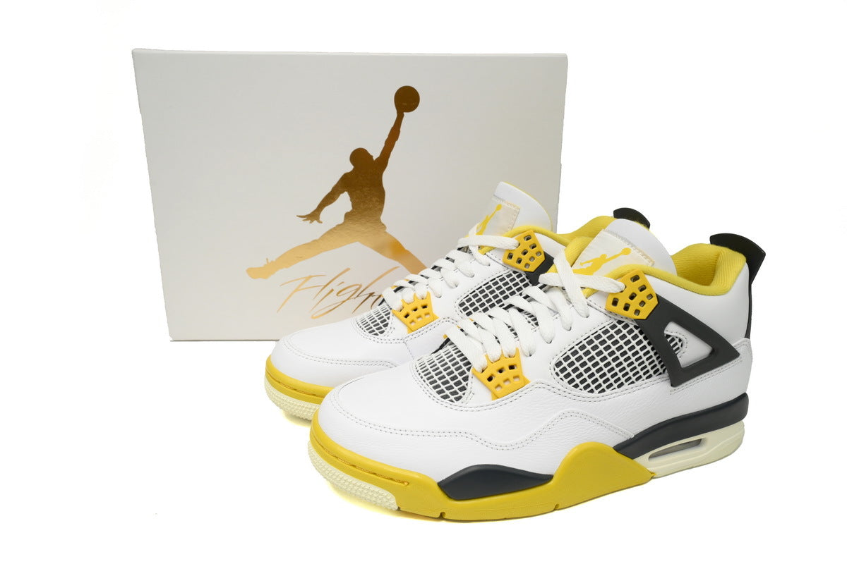 Nike Air Jordan 4 – Retro Basketball Sneakers