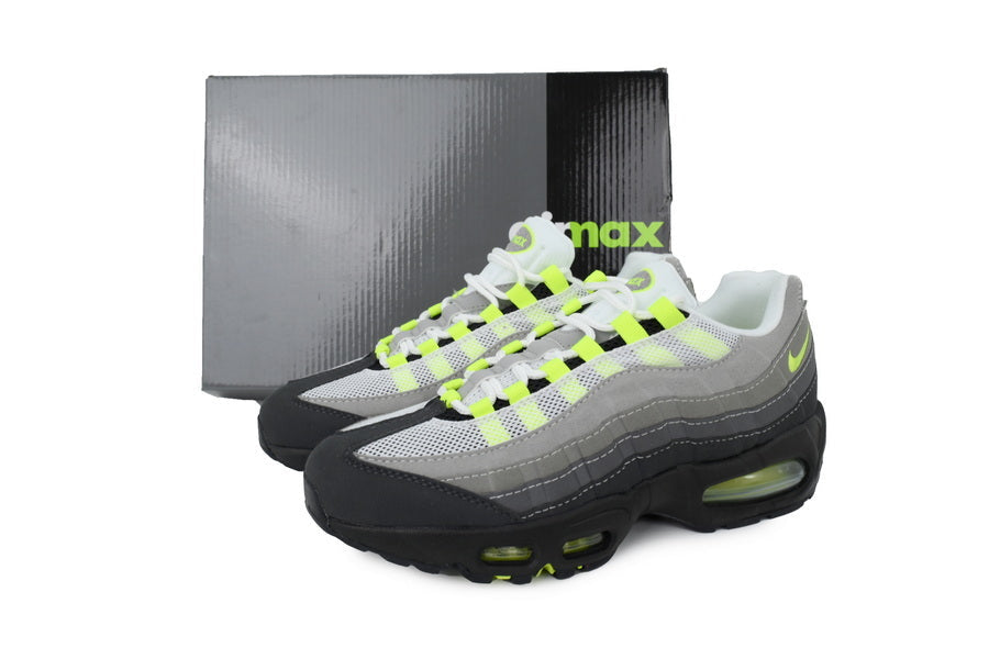 Nike Air Max 95 – Classic Sneakers