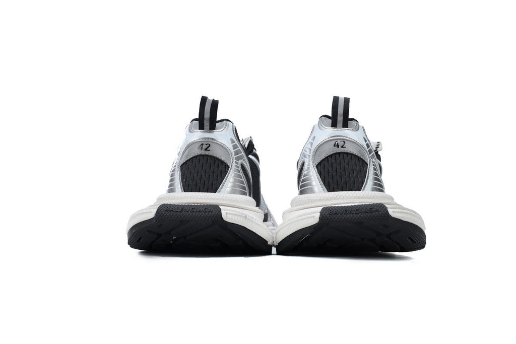 Balenciaga 3XL Sneaker – Low-Top Chunky Sole