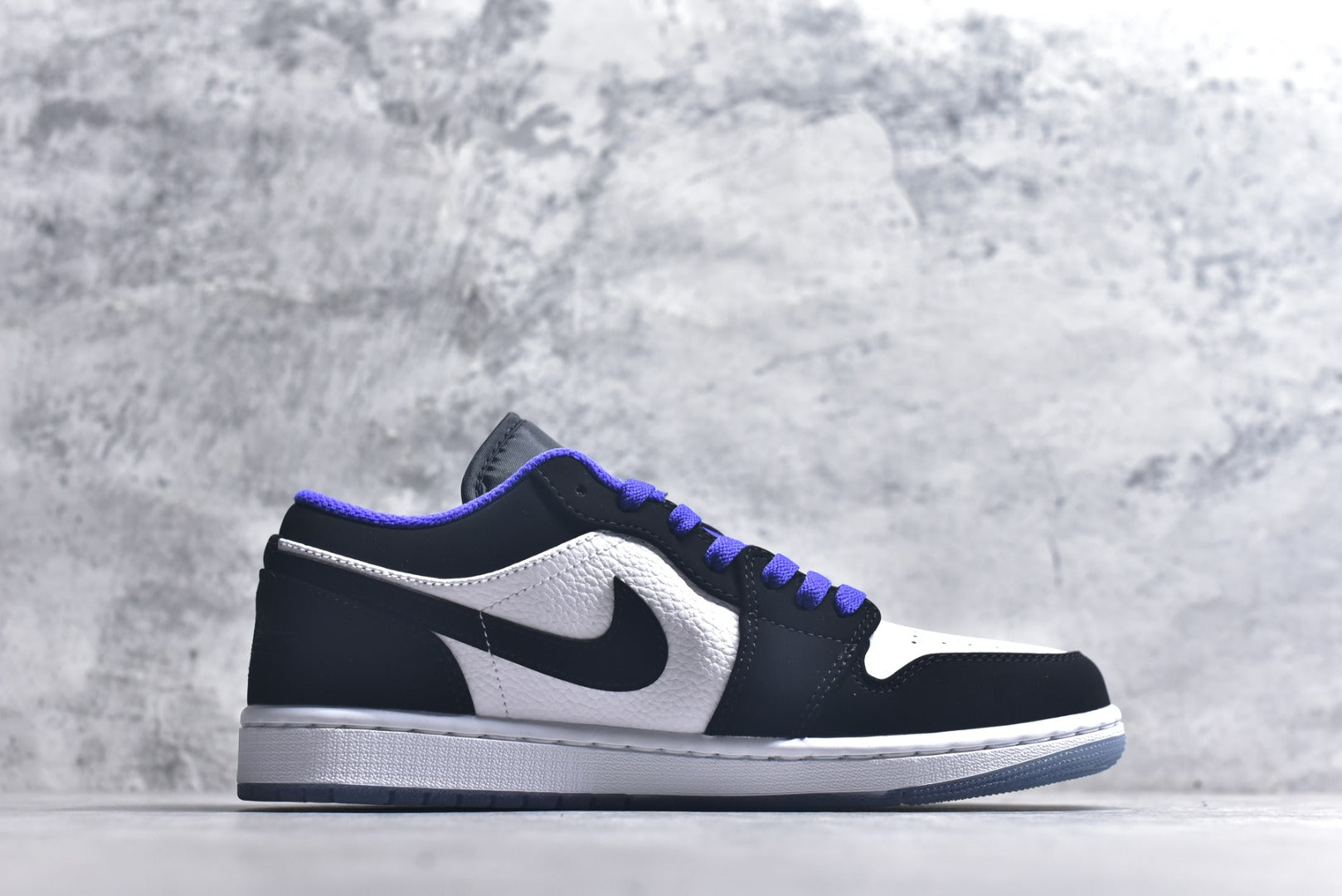 Air Jordan 1 Low AJ1 Sneakers | Men's & Women's