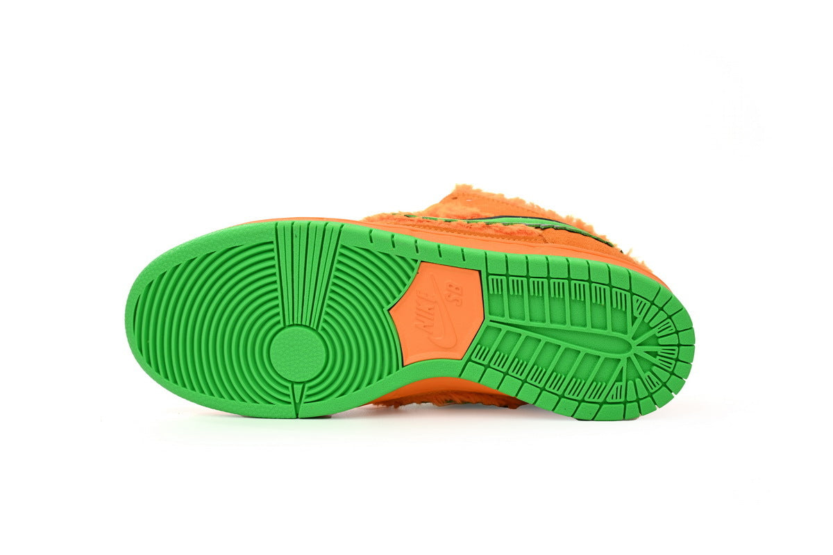 Nike SB Dunk Low – Classic Streetwear Sneakers (EU 36–45)