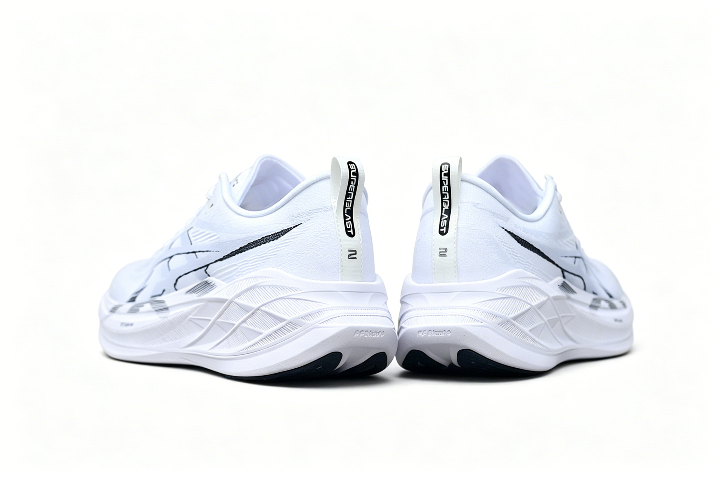 ASICS GEL-TRABUCO MAX 5 | White | Trail Running Shoe | EU 36–45