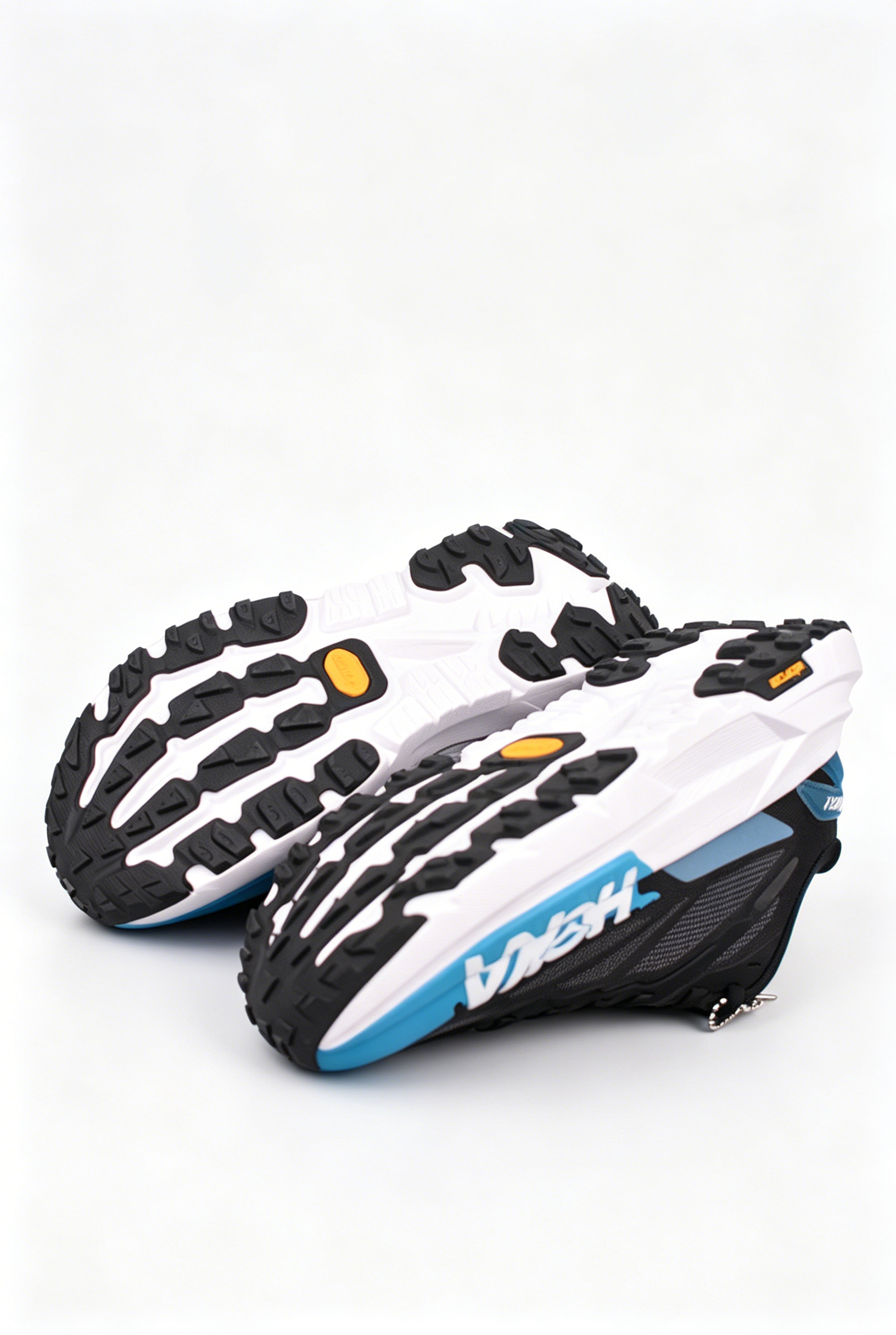 HOKA ONE ONE Mafate X