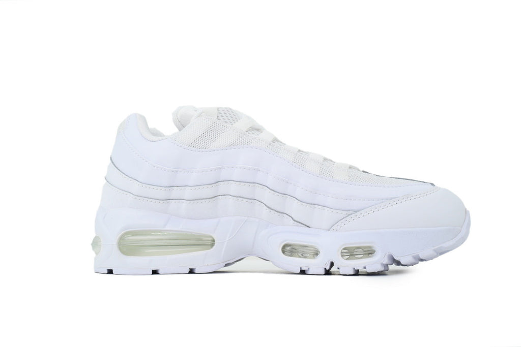 Nike Air Max 95 – Classic Sneakers