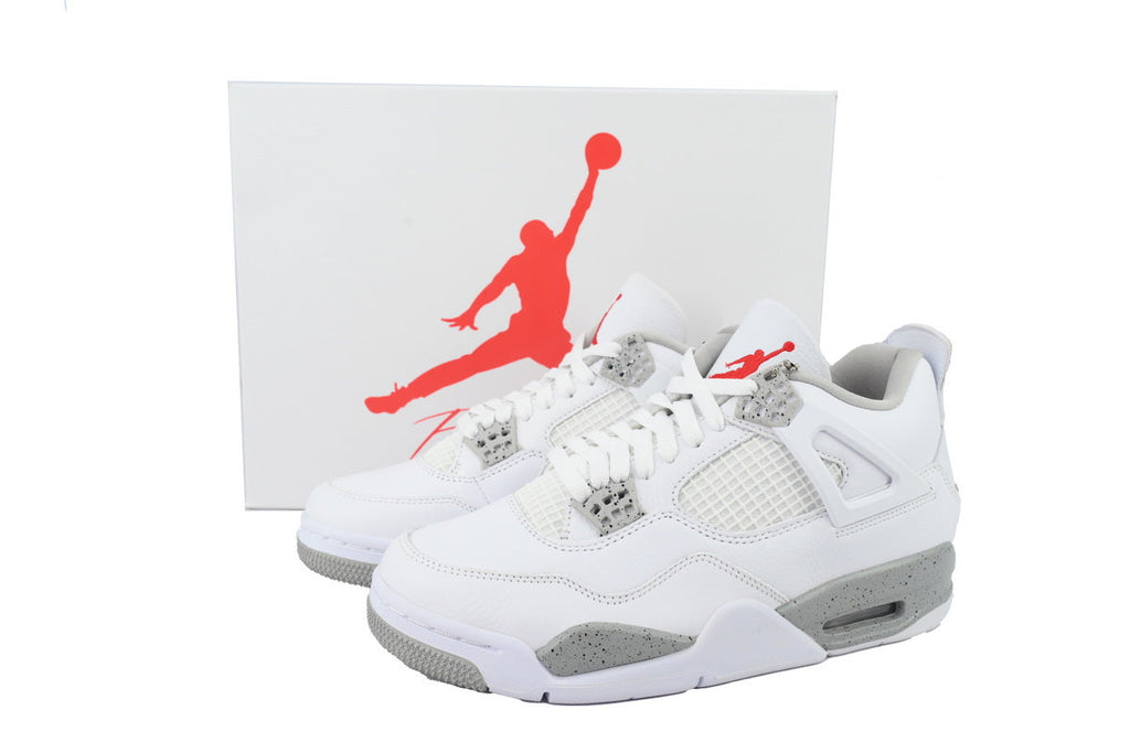 Nike Air Jordan 4 – Retro Basketball Sneakers
