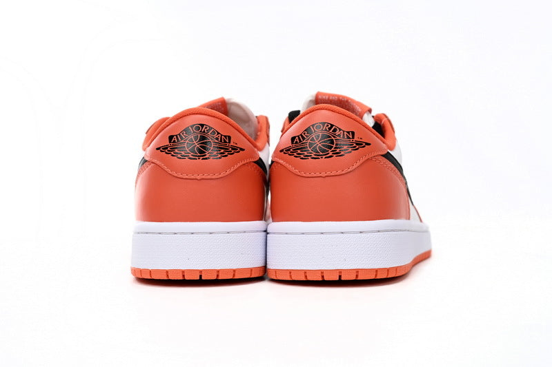 Nike Air Jordan 1 Retro Low Low-Top Sneakers
