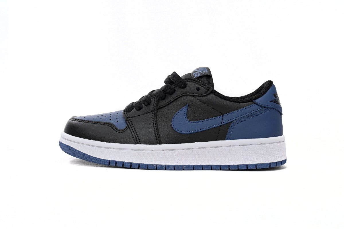 Nike Air Jordan 1 Retro Low Low-Top Sneakers