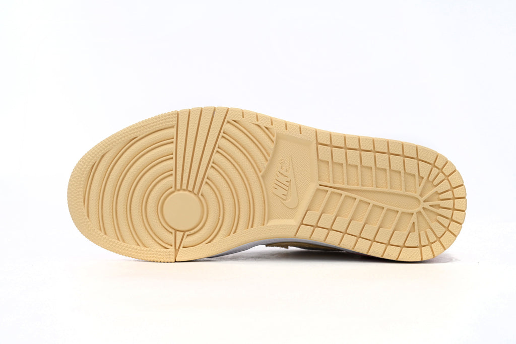 Nike Air Jordan 1 Retro Low Low-Top Sneakers