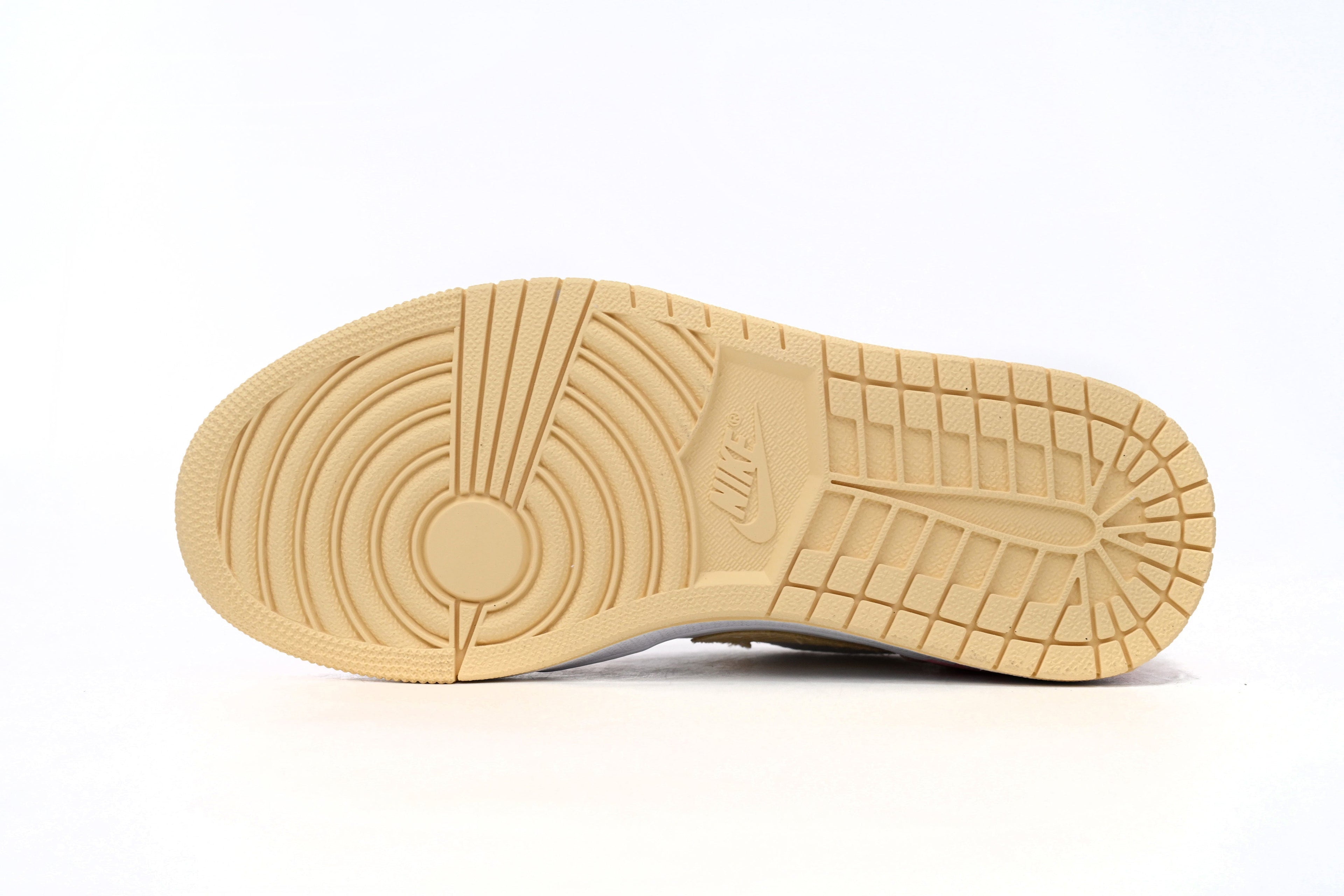 Nike Air Jordan 1 Retro Low Low-Top Sneakers