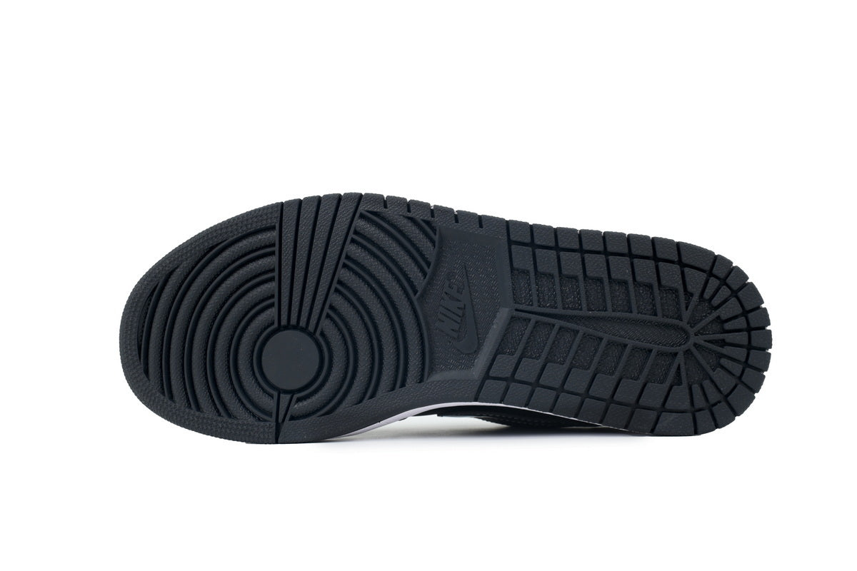 Nike Air Jordan 1 Retro Low Low-Top Sneakers