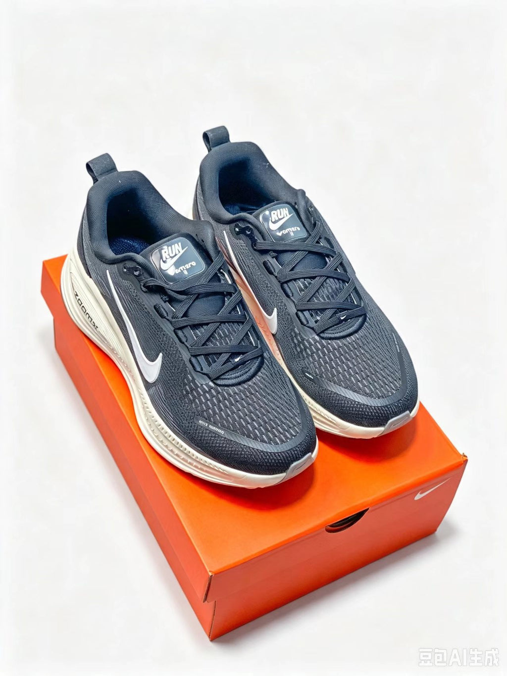 Nike Vomero 18 SE Running Shoes – Unisex | EU 36–45