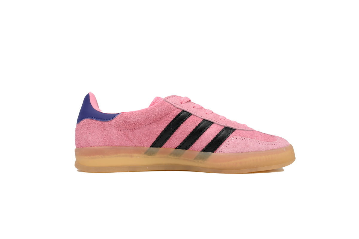 Adidas Samba OG – Retro German-Inspired Sneakers