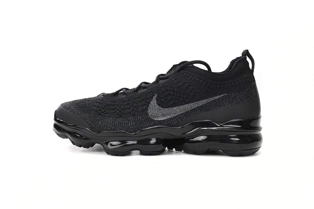 Nike Air VaporMax – Lightweight Running Sneakers