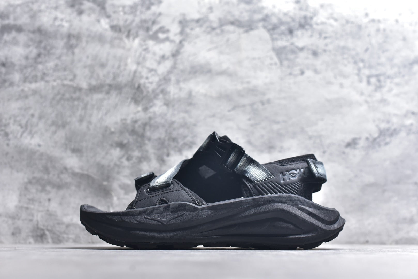 HOKA Recovery Sandals | Cushioned & Comfortable | EU 36-45
