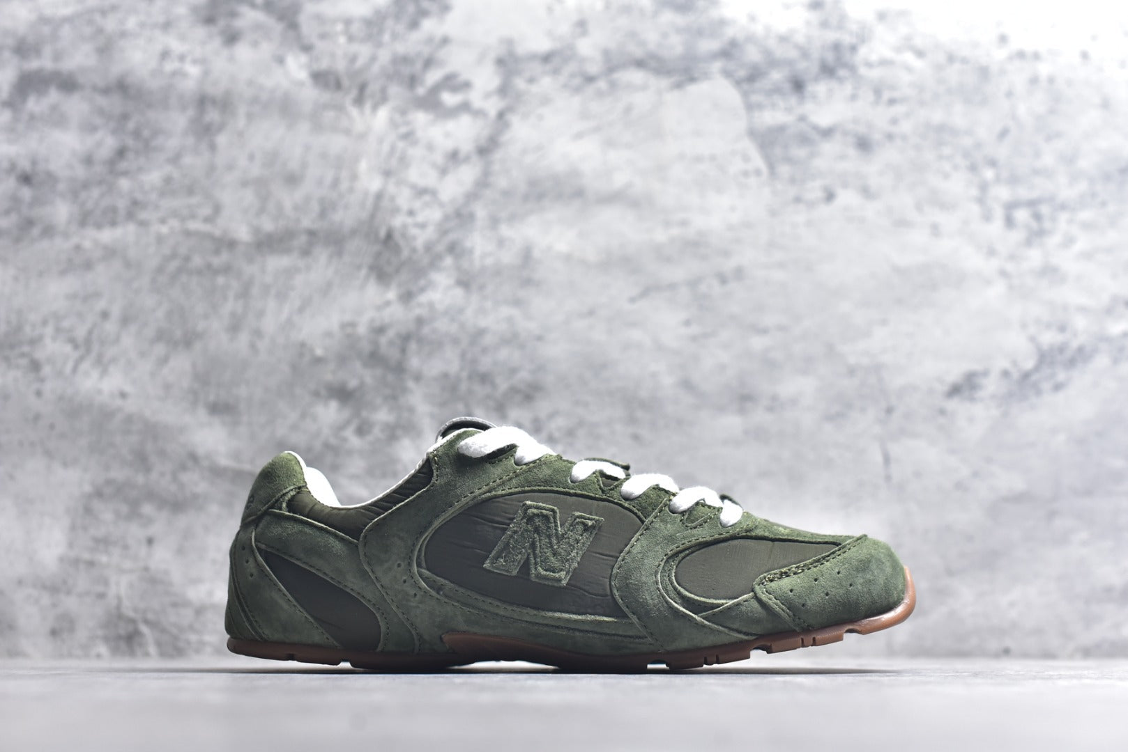 New Balance x Miu Miu 574 Collab Sneakers | Luxury Street Style | EU 36-45