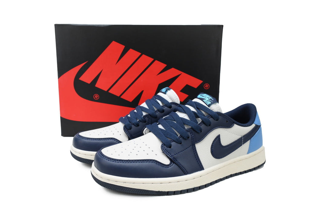 Nike Air Jordan 1 Retro Low Low-Top Sneakers