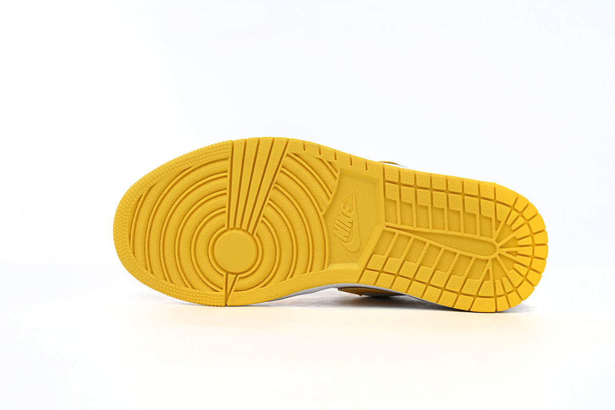 Nike Air Jordan 1 Retro Low Low-Top Sneakers