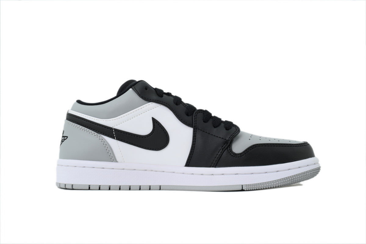 Nike Air Jordan 1 Retro Low Low-Top Sneakers