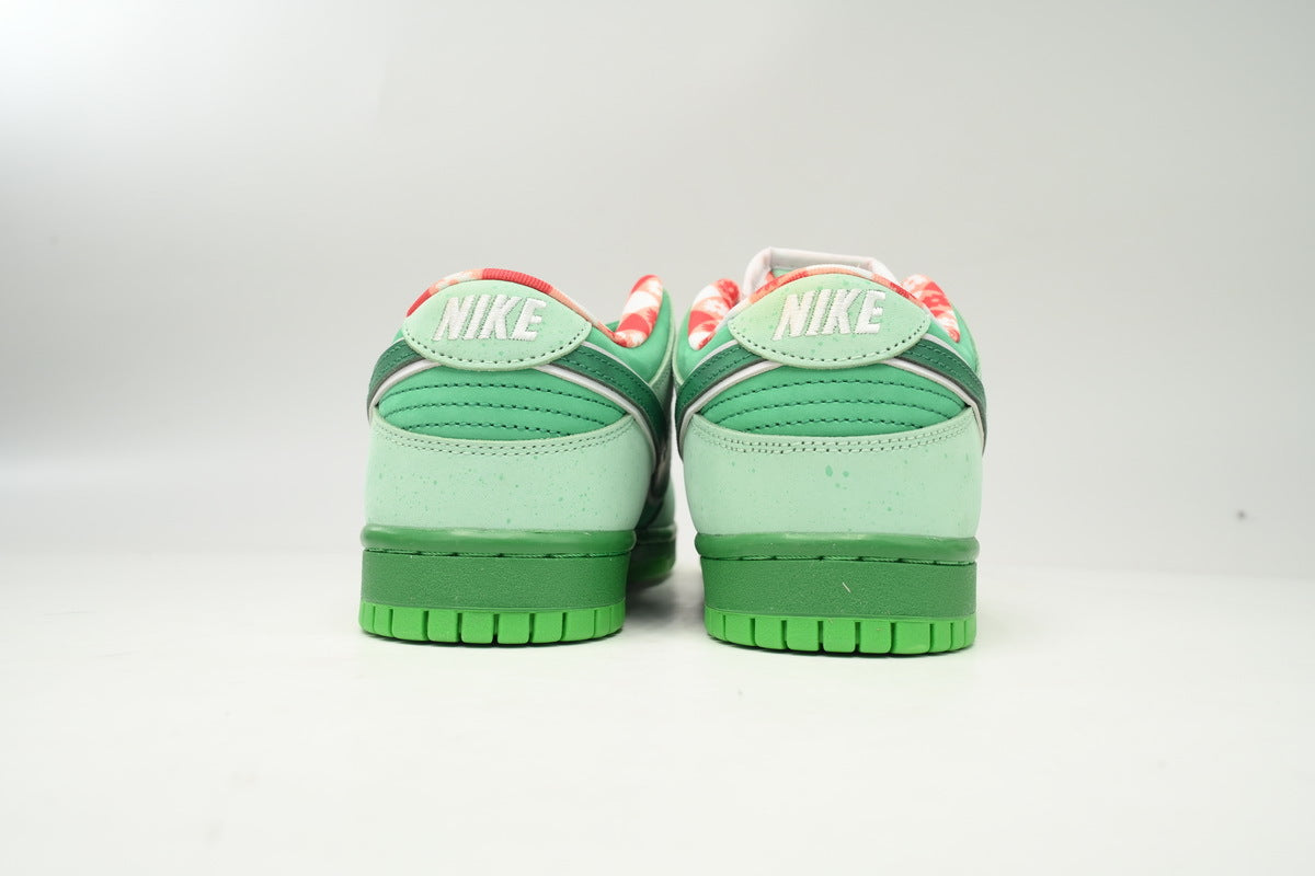 Nike SB Dunk Low – Classic Streetwear Sneakers (EU 36–45)