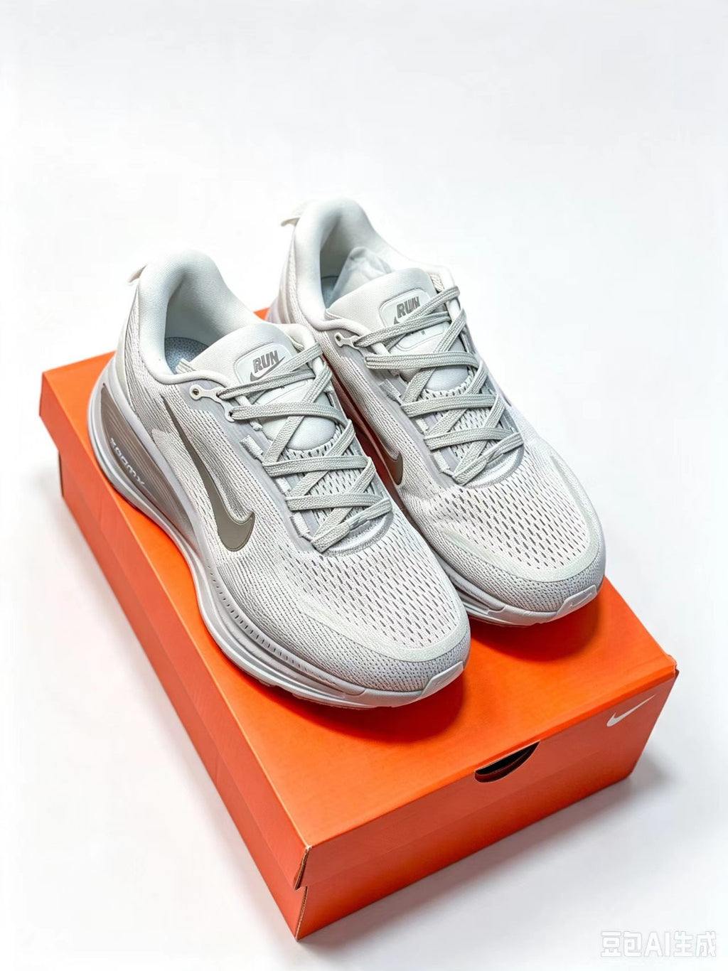 Nike Vomero 18 SE Running Shoes – Unisex | EU 36–45