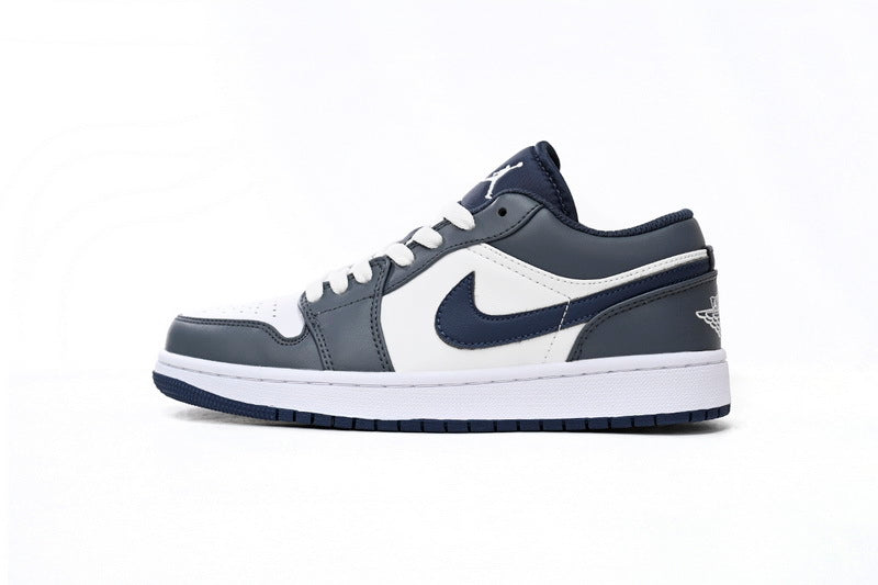 Nike Air Jordan 1 Retro Low Low-Top Sneakers
